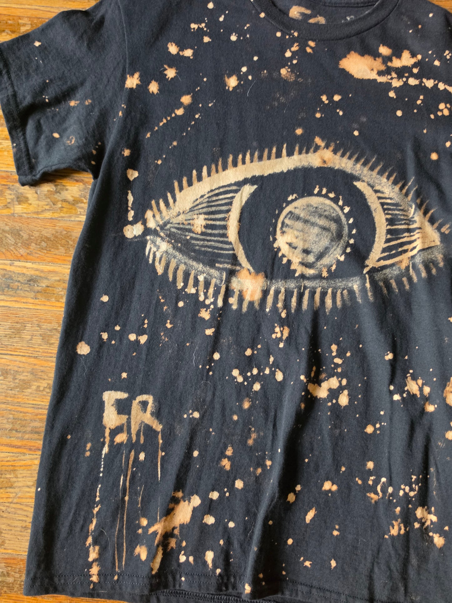 Evil Eye Alt Protection T-Shirt Medium EE-M-02