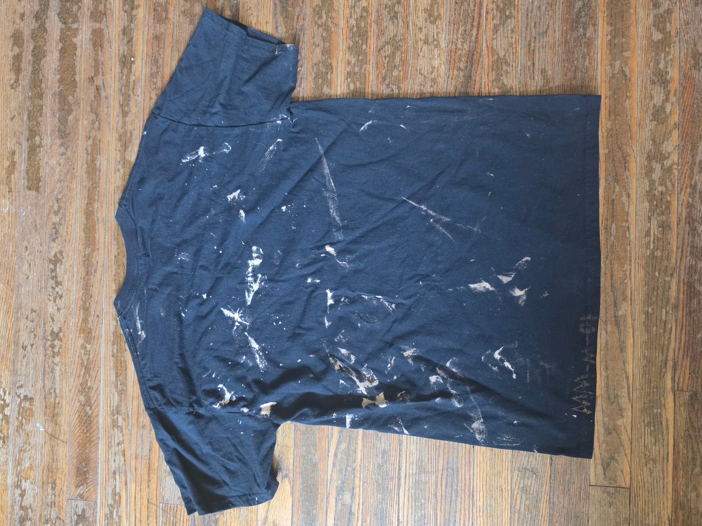 Mori the Wanderer Dark Alt T-Shirt Medium - MM-M-01