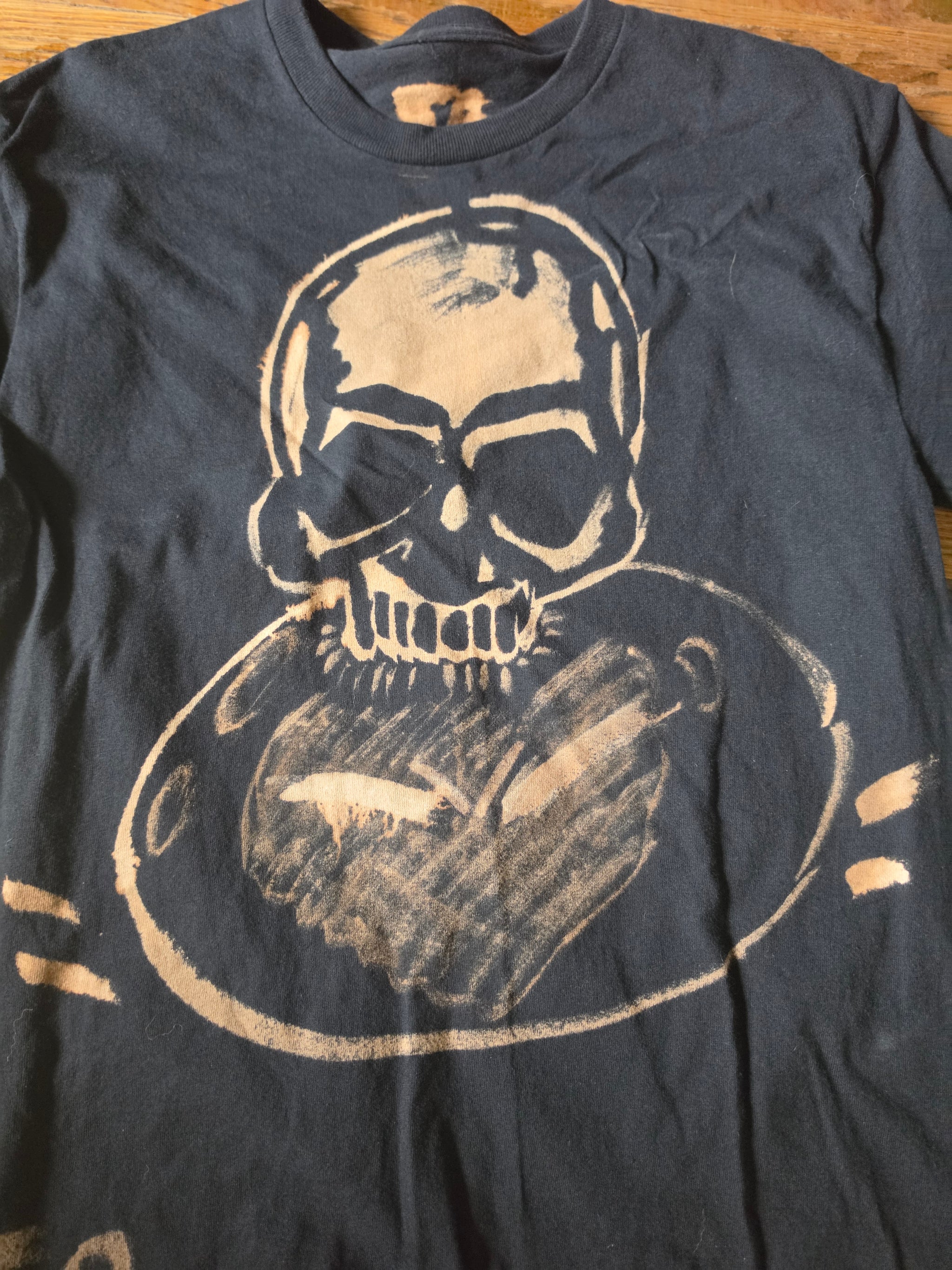 Mori Eats a Slime Dark Alt T-Shirt ME-M-01
