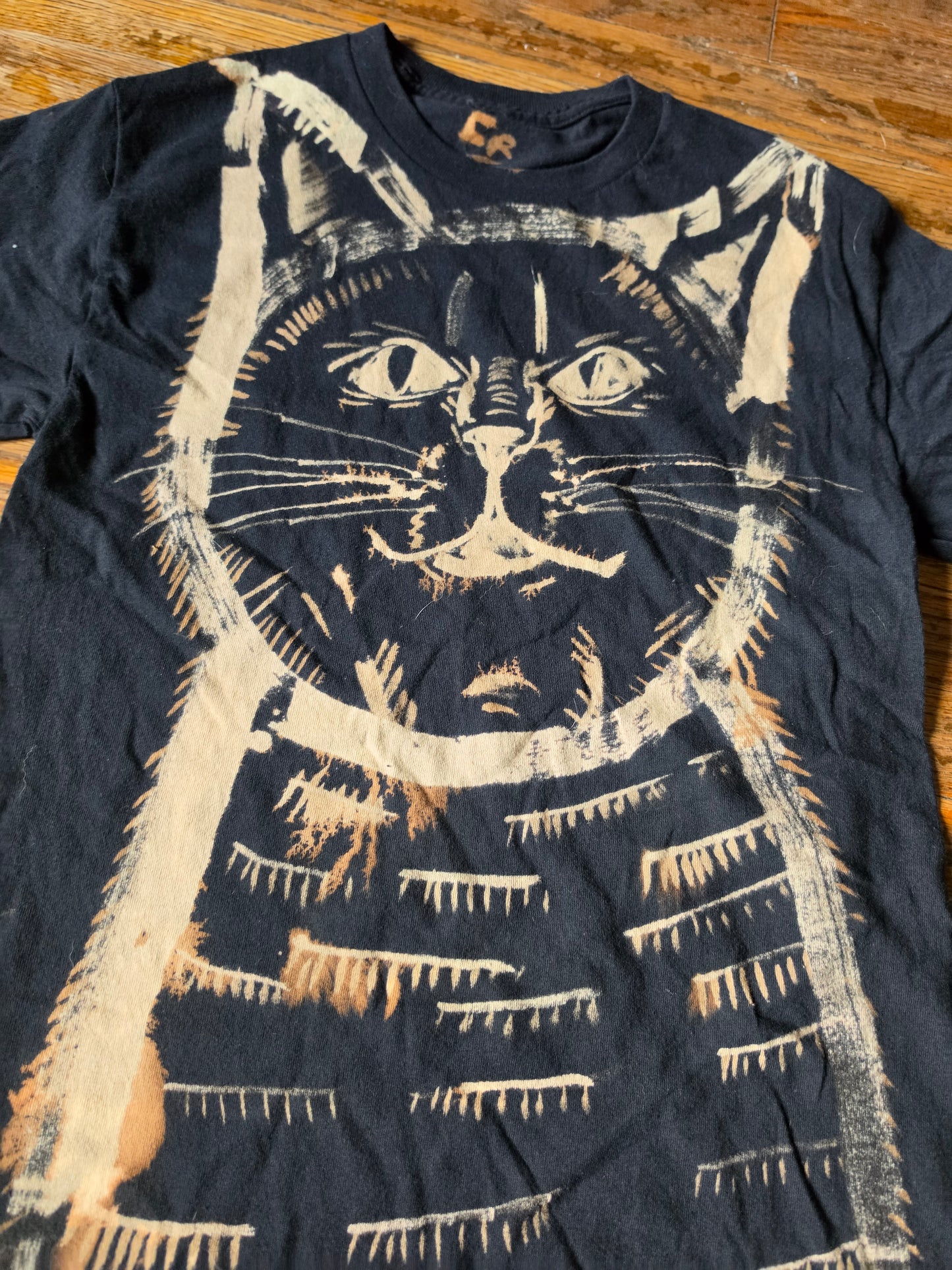 Calico Cat Alt Cute T-Shirt Small C-S-01