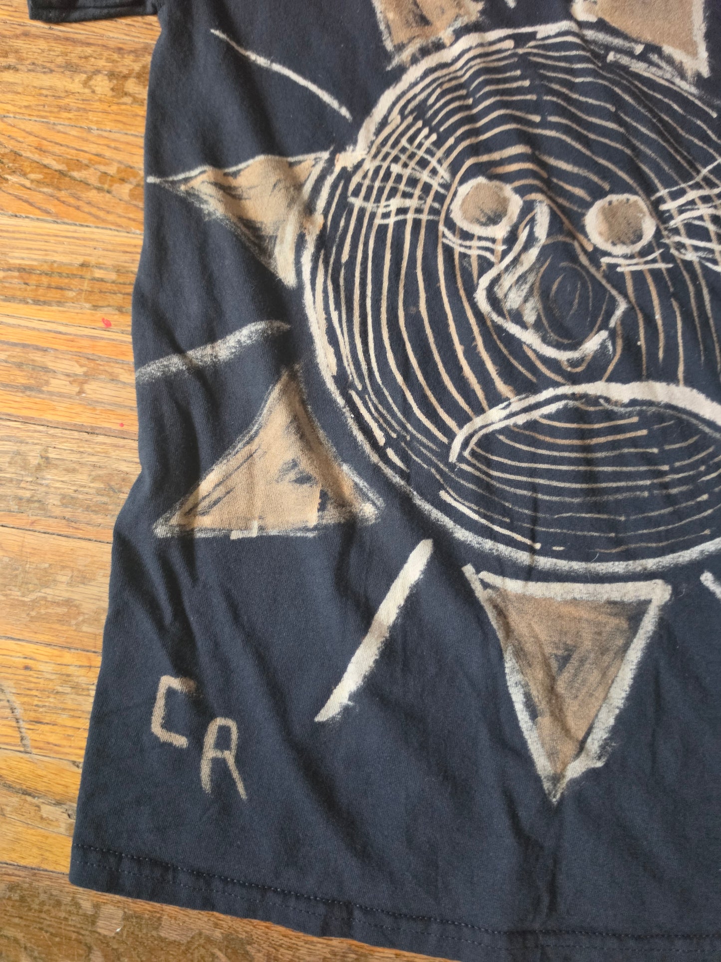 Grumpy Celestial Sun Fantasy T-Shirt Small GS-S-01